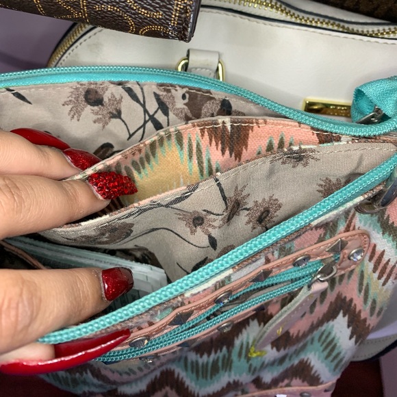 Crossbody Purse - Picture 3 of 4